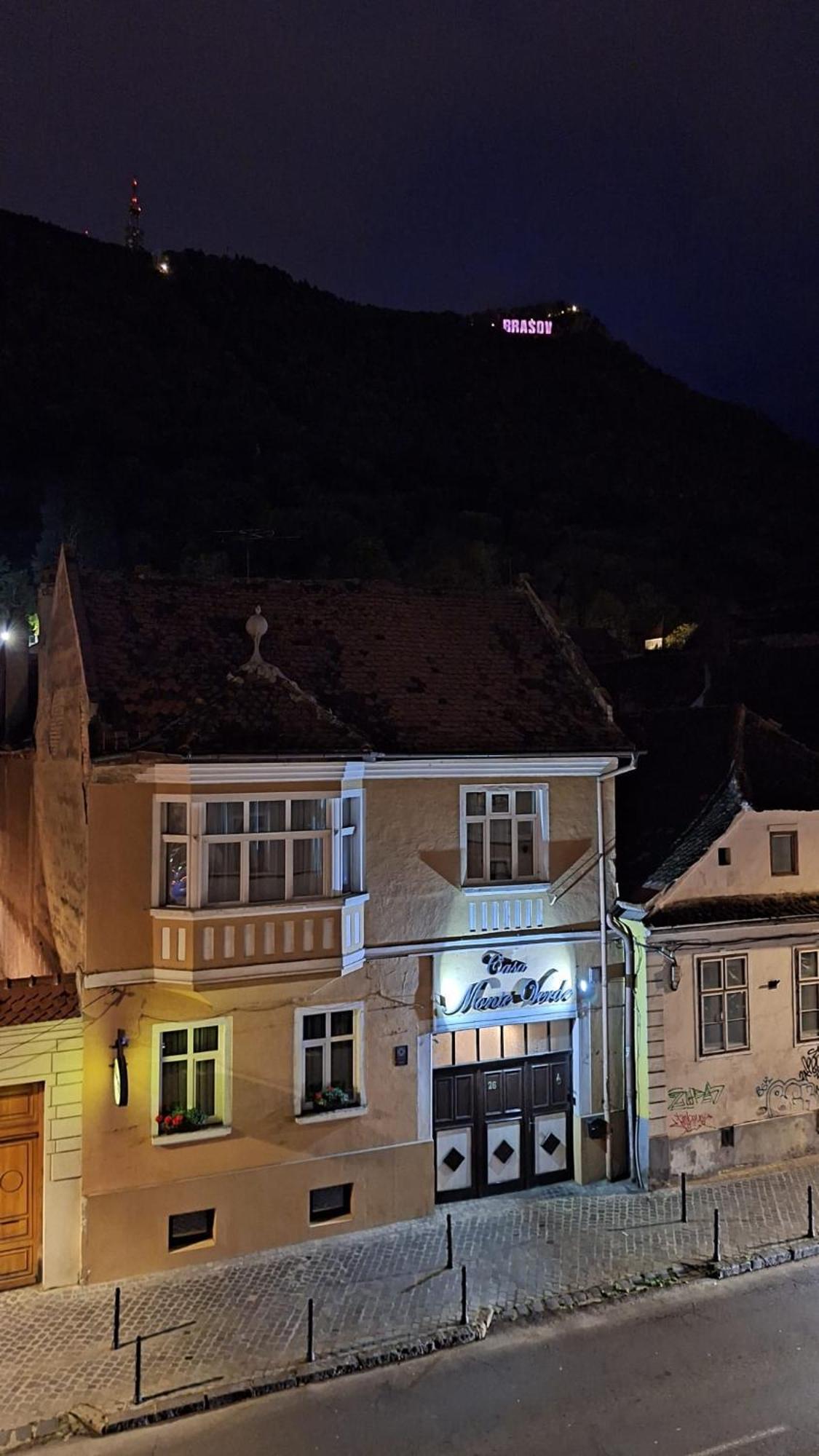 Alpine Sunrise Residence - Brasov Old Center エクステリア 写真