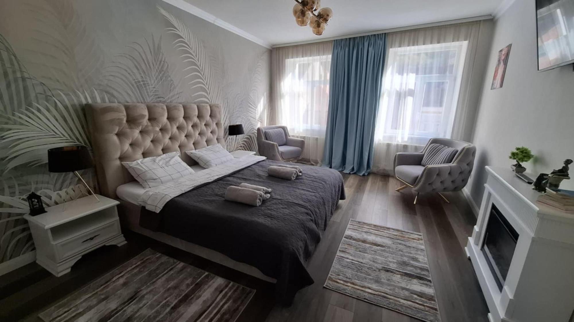 Alpine Sunrise Residence - Brasov Old Center エクステリア 写真