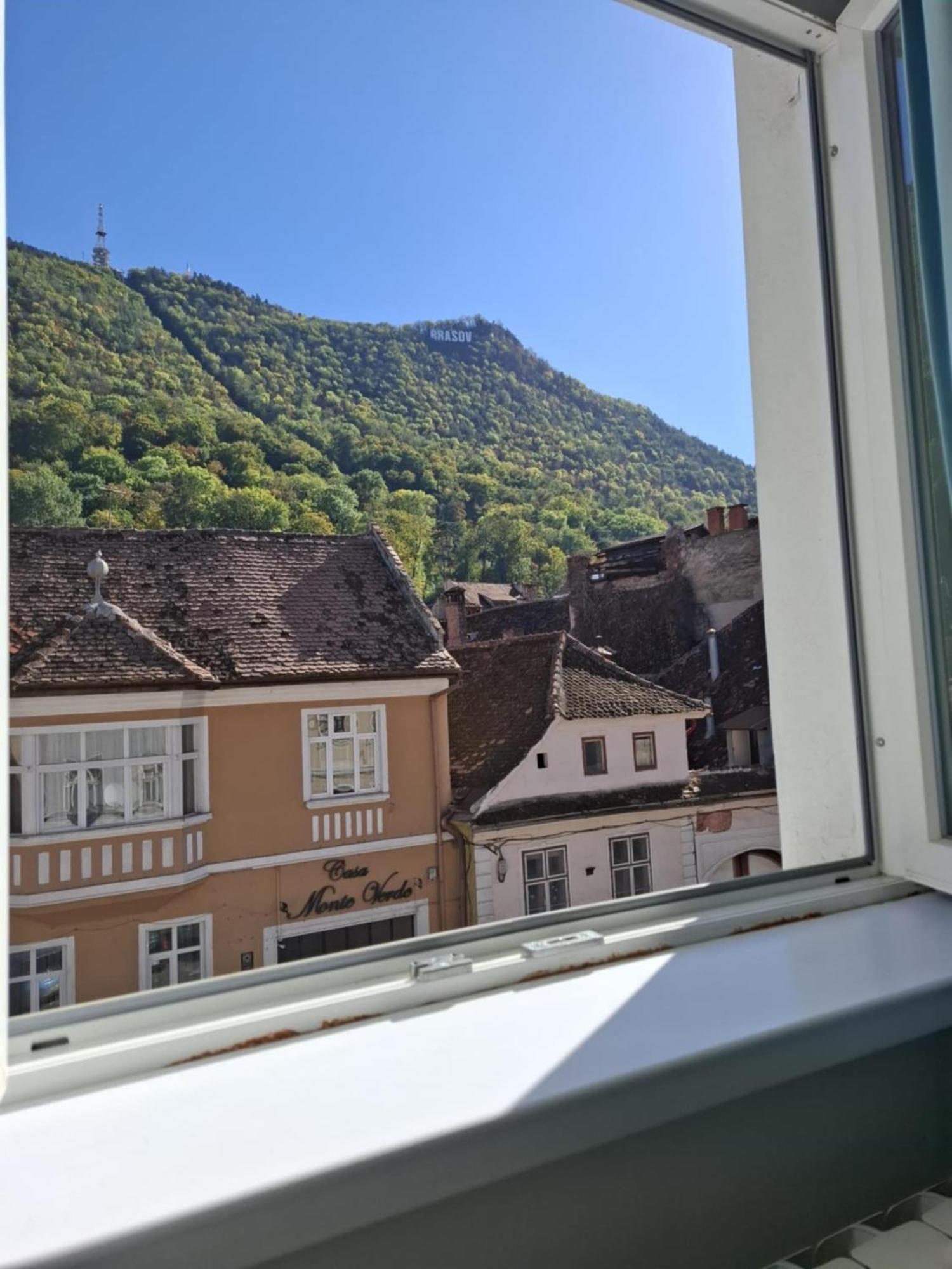 Alpine Sunrise Residence - Brasov Old Center エクステリア 写真